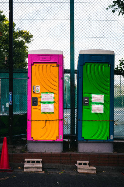 Best High-end porta potty rental  in Manito, IL