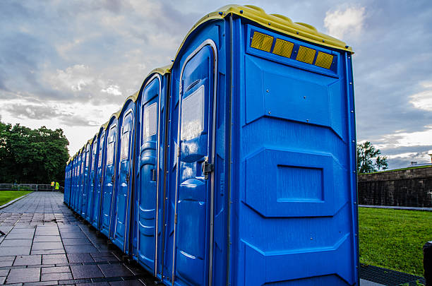 Best Sanitation services for porta potties  in Manito, IL